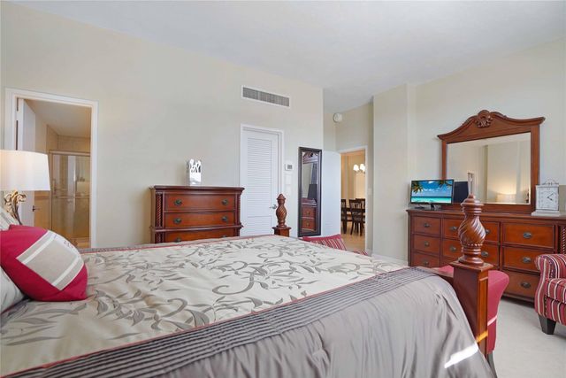 4250 GALT OCEAN Drive PHB, Fort Lauderdale, FL 33308