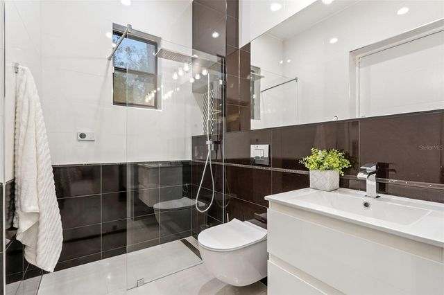 1903 N PARK AVENUE, Winter Park, FL 32789