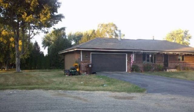 8063 Clearview Drive, Rockford, IL 61102