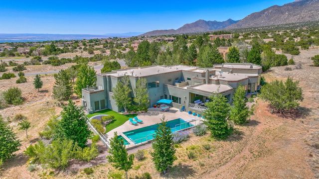 8504 Snakedance Court NE, Albuquerque, NM 87111