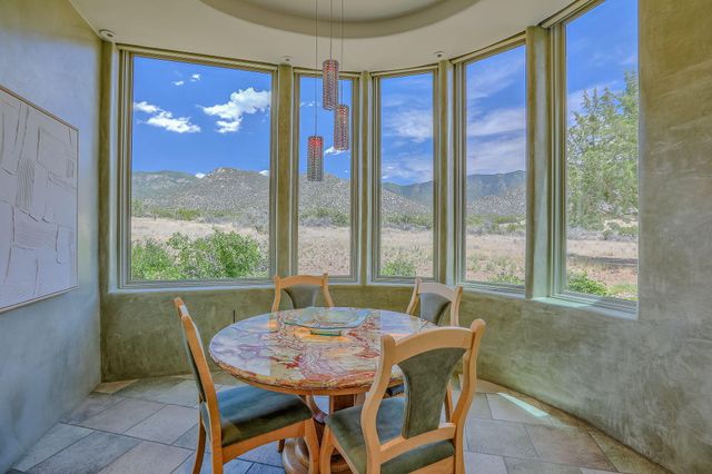 8504 Snakedance Court NE, Albuquerque, NM 87111
