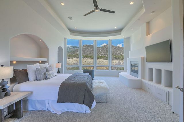 8504 Snakedance Court NE, Albuquerque, NM 87111