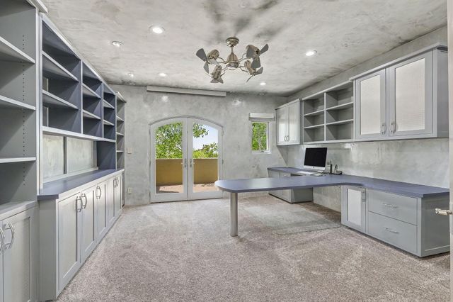 8504 Snakedance Court NE, Albuquerque, NM 87111