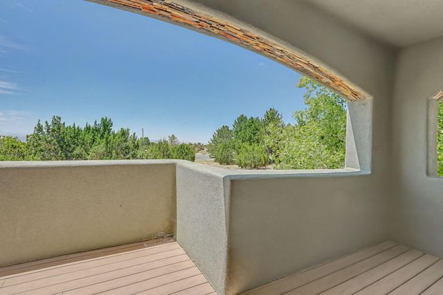 8504 Snakedance Court NE, Albuquerque, NM 87111
