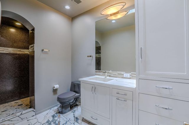 8504 Snakedance Court NE, Albuquerque, NM 87111