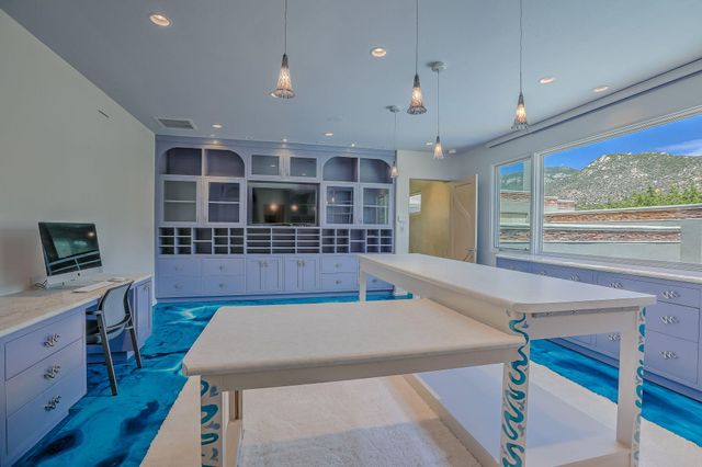 8504 Snakedance Court NE, Albuquerque, NM 87111