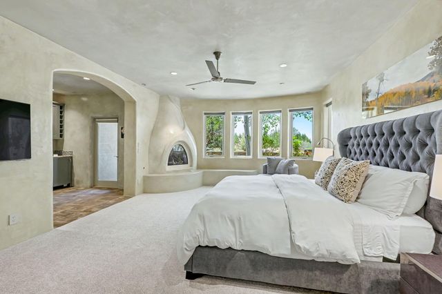 8504 Snakedance Court NE, Albuquerque, NM 87111