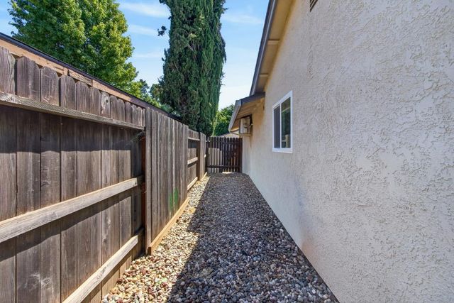 7749 Wooddale Way, Citrus Heights, CA 95610