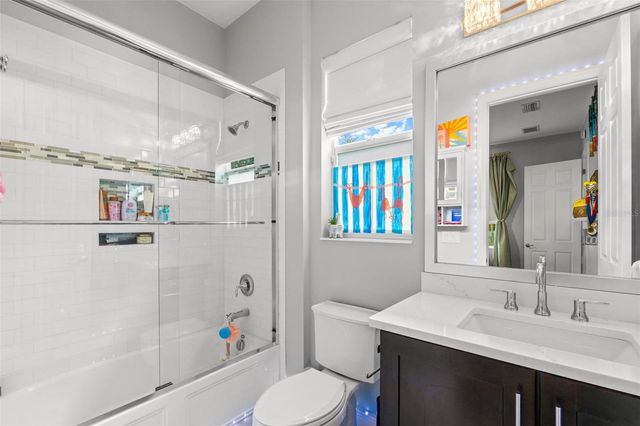 1256 TYNE LANE, Bradenton, FL 34208