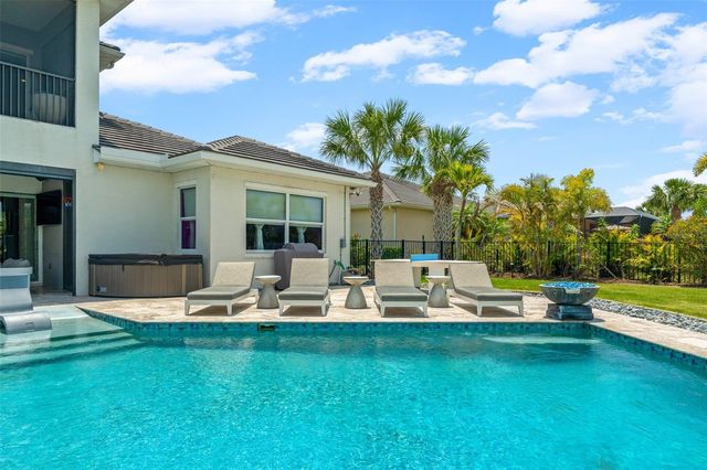 1256 TYNE LANE, Bradenton, FL 34208