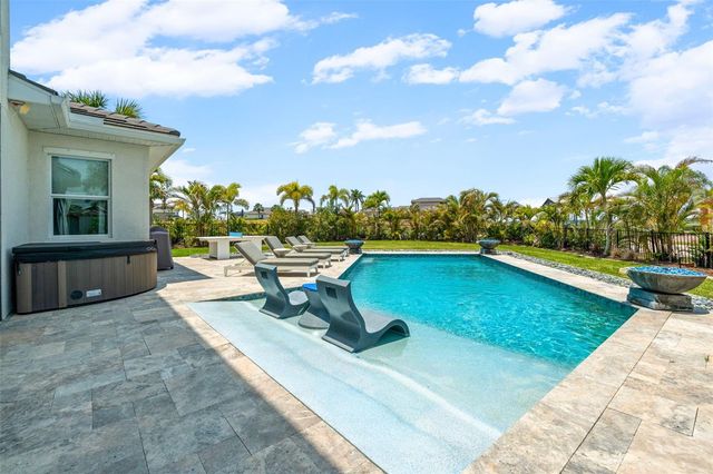 1256 TYNE LANE, Bradenton, FL 34208