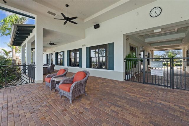 1256 TYNE LANE, Bradenton, FL 34208