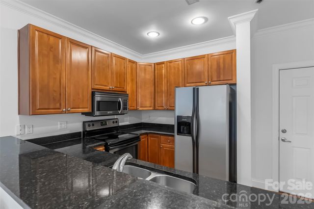 125 S Lexington Avenue 303, Asheville, NC 28801