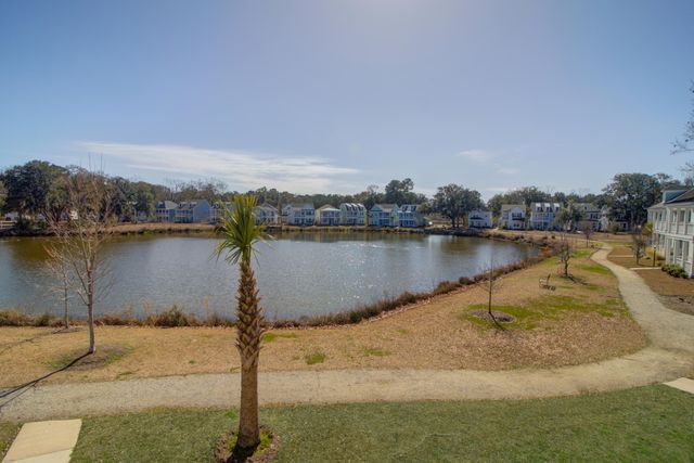 424 Bluegill Lane, Johns Island, SC 29455