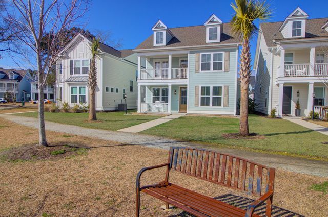 424 Bluegill Lane, Johns Island, SC 29455