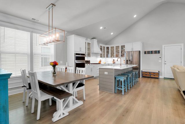 424 Bluegill Lane, Johns Island, SC 29455