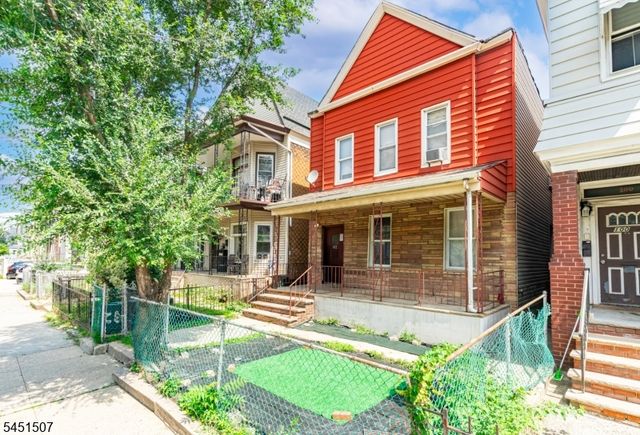 102 Claremont Ave, Jersey City, NJ 07305