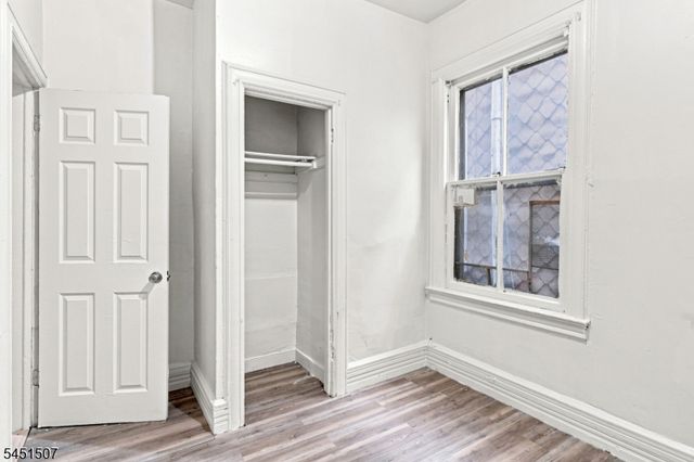 102 Claremont Ave, Jersey City, NJ 07305