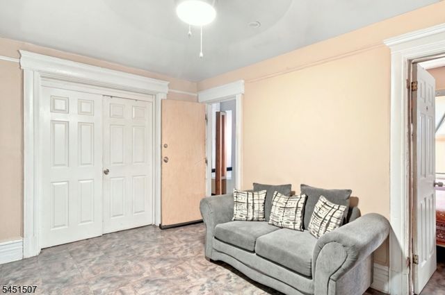 102 Claremont Ave, Jersey City, NJ 07305
