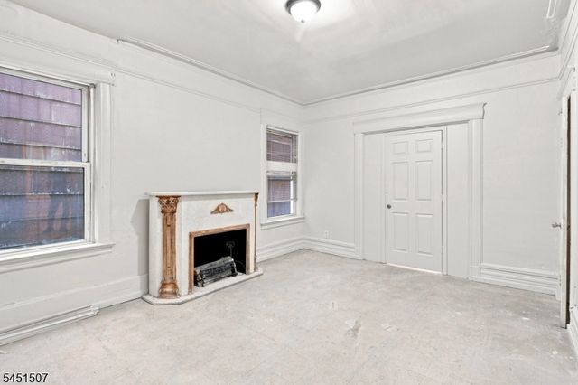 102 Claremont Ave, Jersey City, NJ 07305