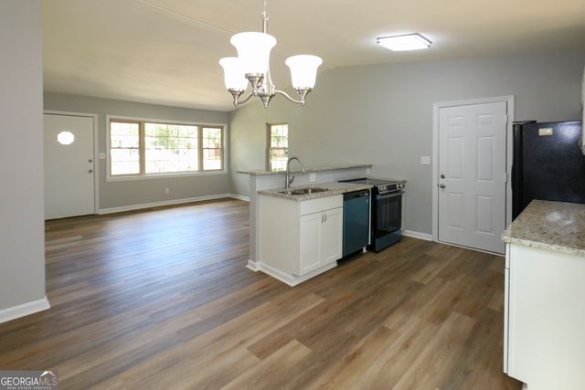 125 Anne Drive, Warner Robins, GA 31093