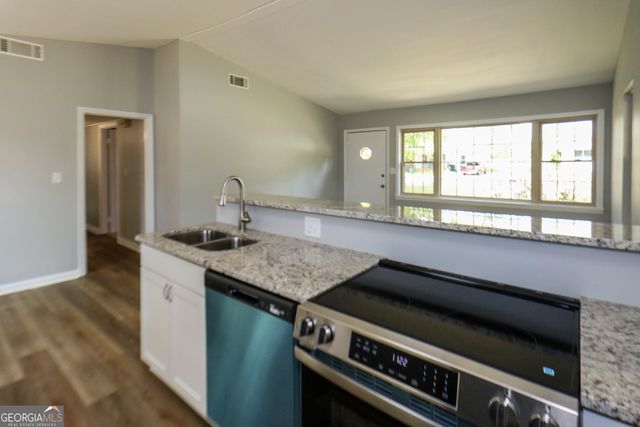 125 Anne Drive, Warner Robins, GA 31093