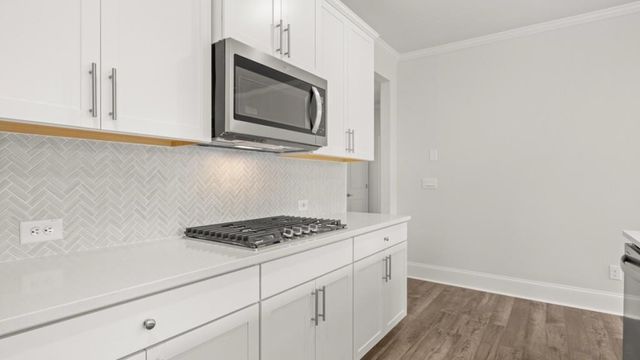 37 Lakeview Point, Dallas, GA 30157