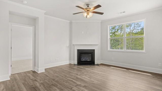 37 Lakeview Point, Dallas, GA 30157