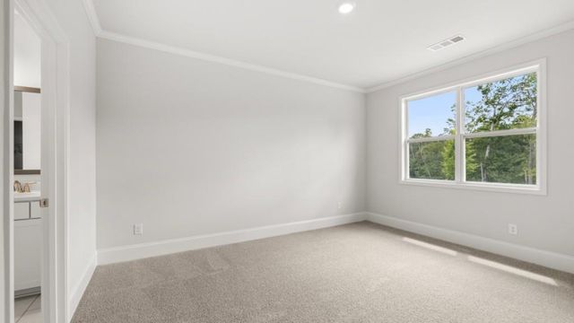 37 Lakeview Point, Dallas, GA 30157