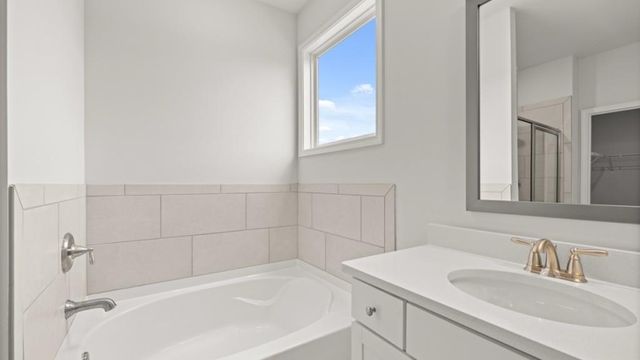 37 Lakeview Point, Dallas, GA 30157