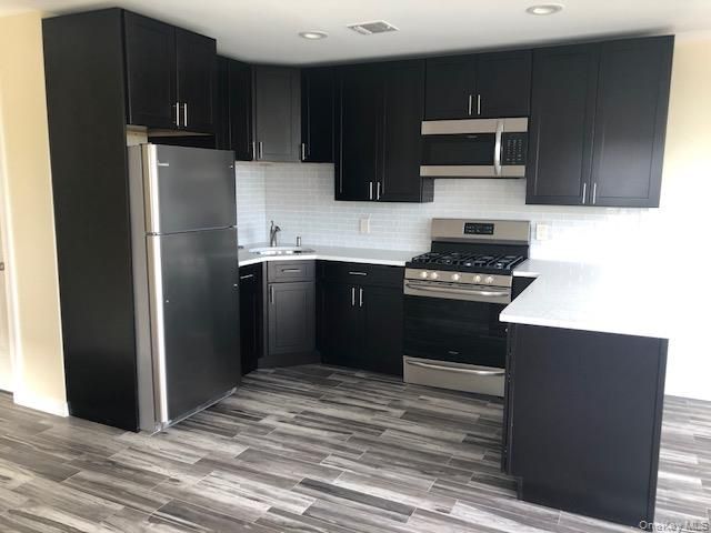 2933 Ocean Crest Boulevard, Far Rockaway, NY 11691