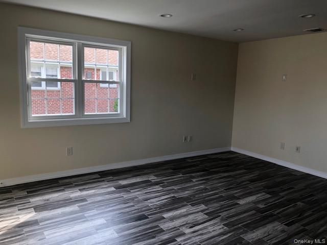 2933 Ocean Crest Boulevard, Far Rockaway, NY 11691