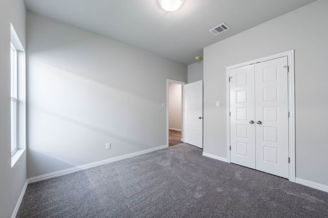 213 Marble Creek Drive, Fort Worth, TX 76131