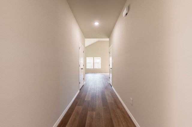 213 Marble Creek Drive, Fort Worth, TX 76131