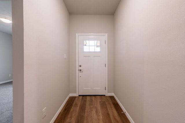 213 Marble Creek Drive, Fort Worth, TX 76131