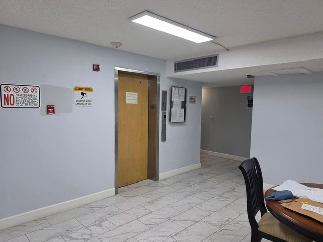 733 SE 1st Way 102, Deerfield Beach, FL 33441
