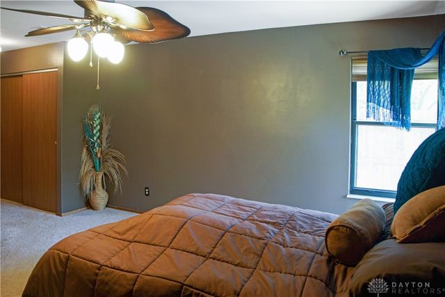 6652 Loblolly Drive, Huber Heights, OH 45424