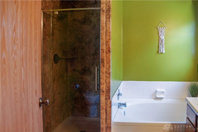 6652 Loblolly Drive, Huber Heights, OH 45424