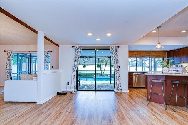 819 BLUEGRASS LANE, Brandon, FL 33510