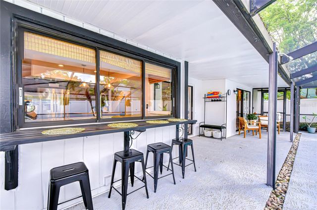 819 BLUEGRASS LANE, Brandon, FL 33510