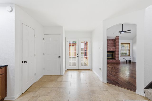 4134 Woodland Court, Grapevine, TX 76051