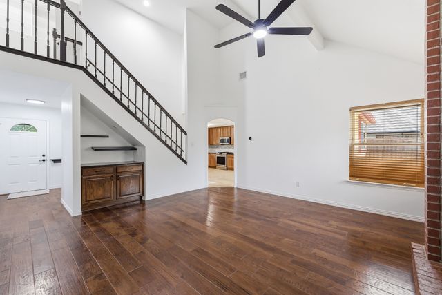 4134 Woodland Court, Grapevine, TX 76051