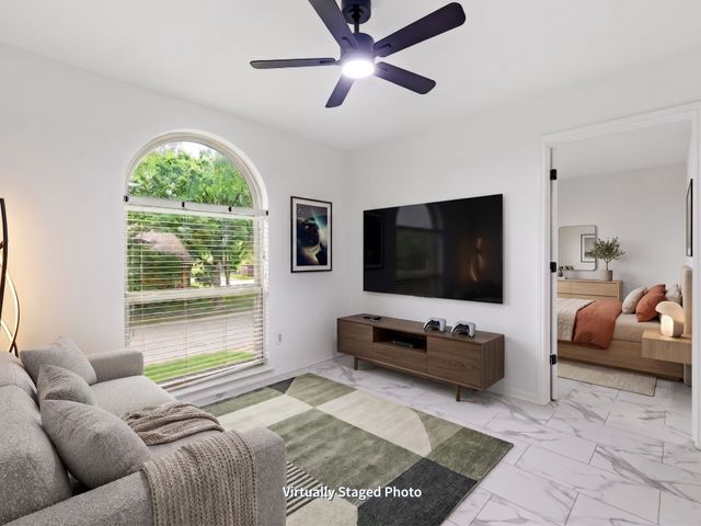 4134 Woodland Court, Grapevine, TX 76051