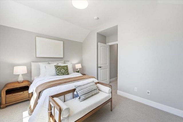 936 Valencia Avenue, Mountain View, CA 94040