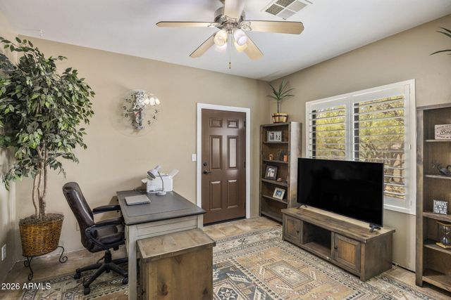 1113 E Johnson Road, New River, AZ 85087