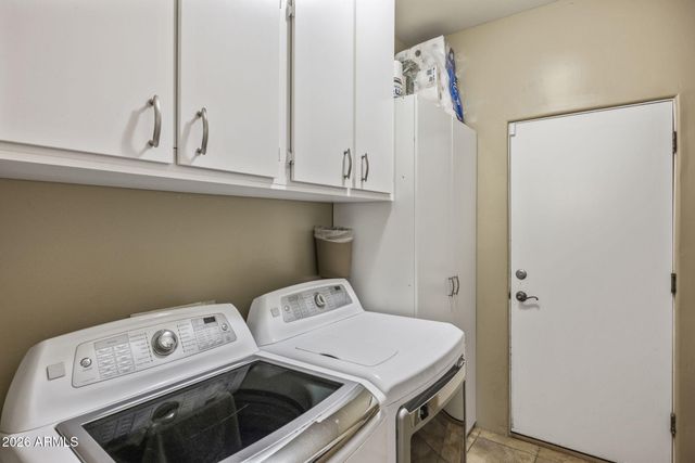 1113 E Johnson Road, New River, AZ 85087