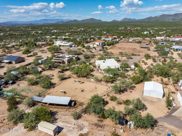 1113 E Johnson Road, New River, AZ 85087