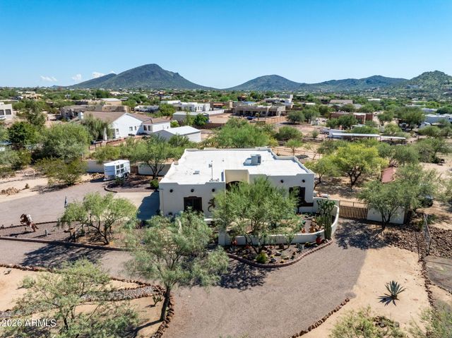 1113 E Johnson Road, New River, AZ 85087