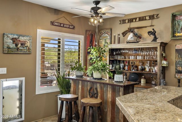 1113 E Johnson Road, New River, AZ 85087