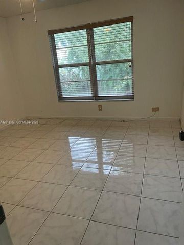 807 W Oakland Park Blvd G2, Oakland Park, FL 33311